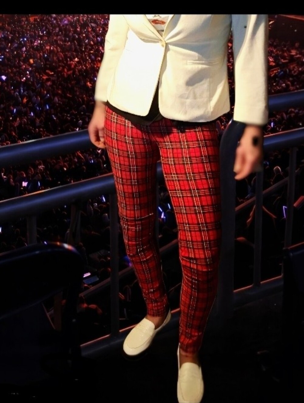 Red Plaid  Pants With  Real Pockets, Zipper , Button Up And Belt Loops